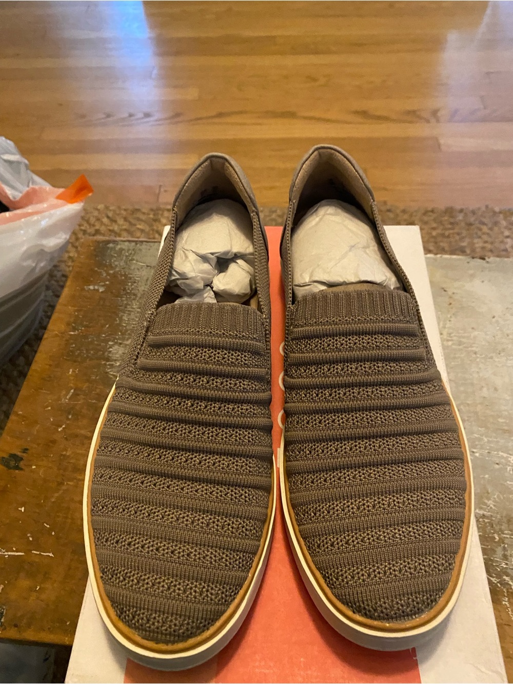 Naturalizer soul brand kemper grey knit shoes- size 7 wide